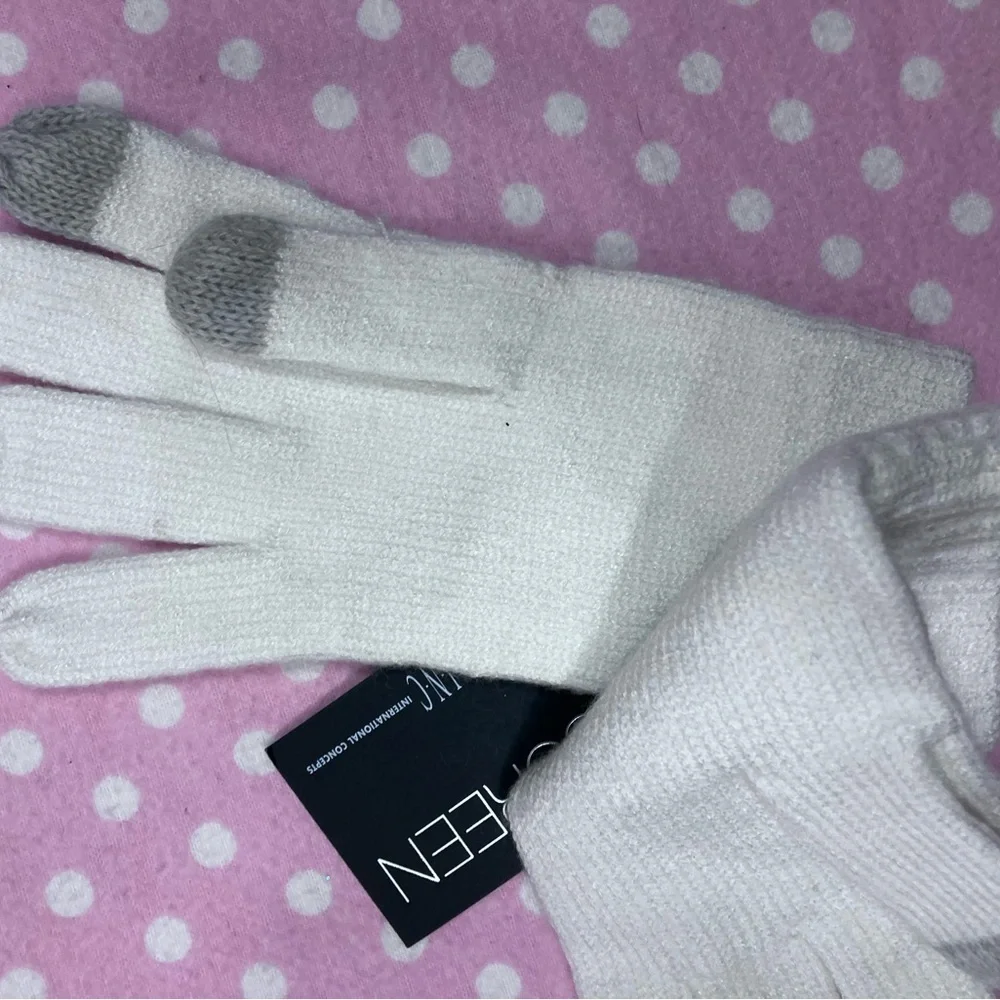 INC International Touch Screen Ivory Gloves Gem Details